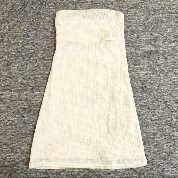 Wilfred Dresses & Skirts - WILFRED attention dress